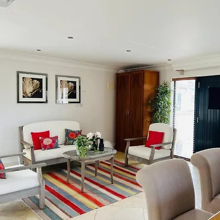Appartamento Winton Grove - For Outdoor And Tennis Enthusiasts Kilmacanoge